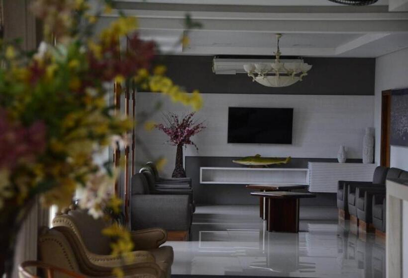 酒店 Santa Mônica Palace