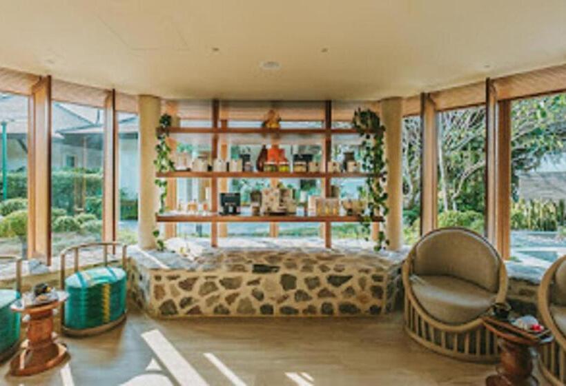 هتل Sea Sand Sun Resort And Villas   Sha Plus