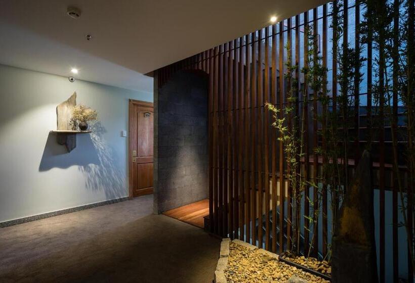 酒店 Silverland Yen