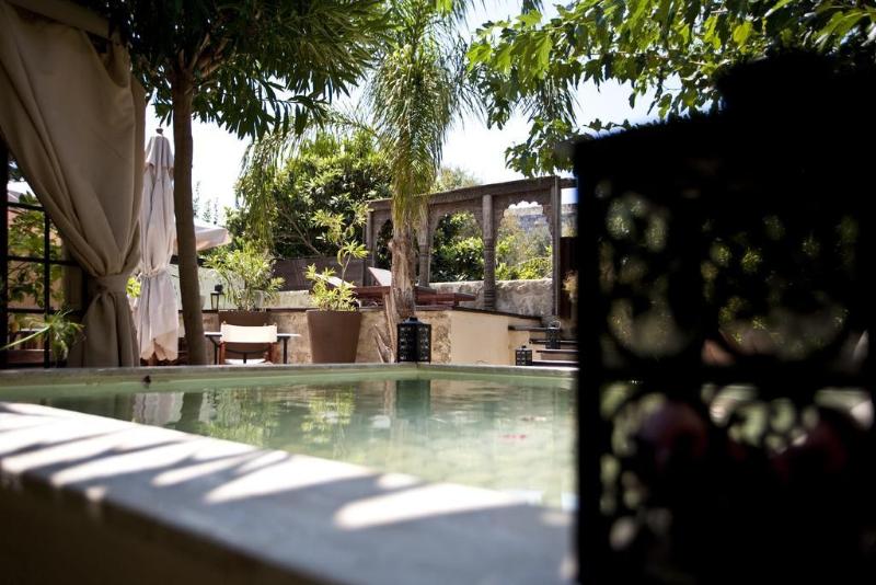 Отель Spirit Of The Knights Boutique