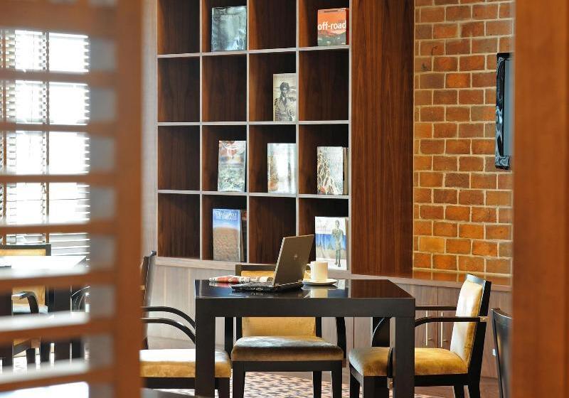 هتل Staybridge Suites Yas Island Abu Dhabi, An Ihg