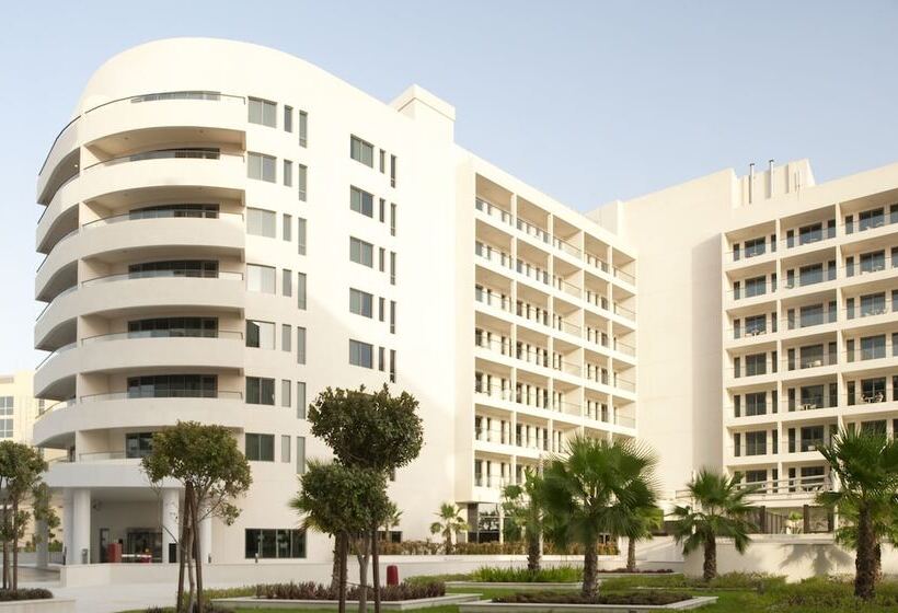 هتل Staybridge Suites Yas Island Abu Dhabi, An Ihg