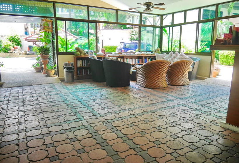 호텔 Swiss Palm Beach