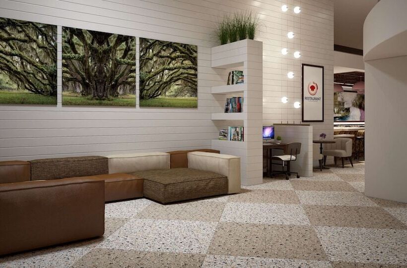 The Banyan Hotel Fort Myers, Tapestry Collection By Hilton