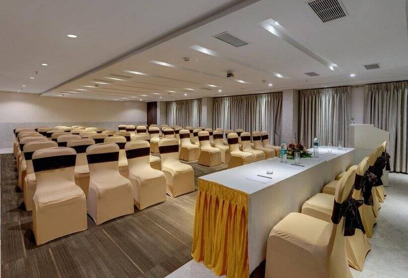 Отель The Fern Residency Aurangabad   Chhatrapati Sambhaji Nagar