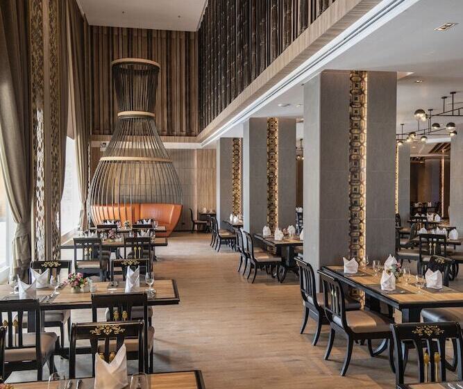 The Heritage Chiang Rai Hotel And Convention Sha Extra Plus