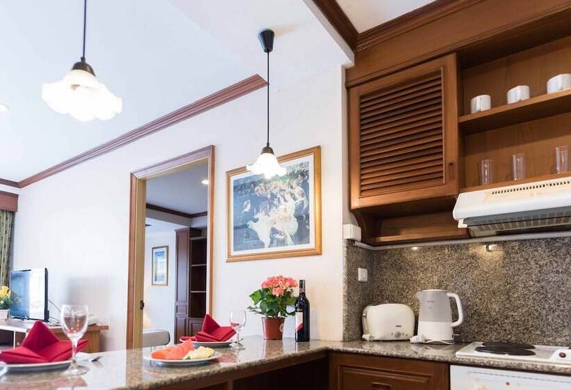 هتل The Residence Garden