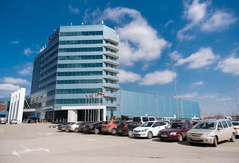 בית מלון כפרי Topos Congress