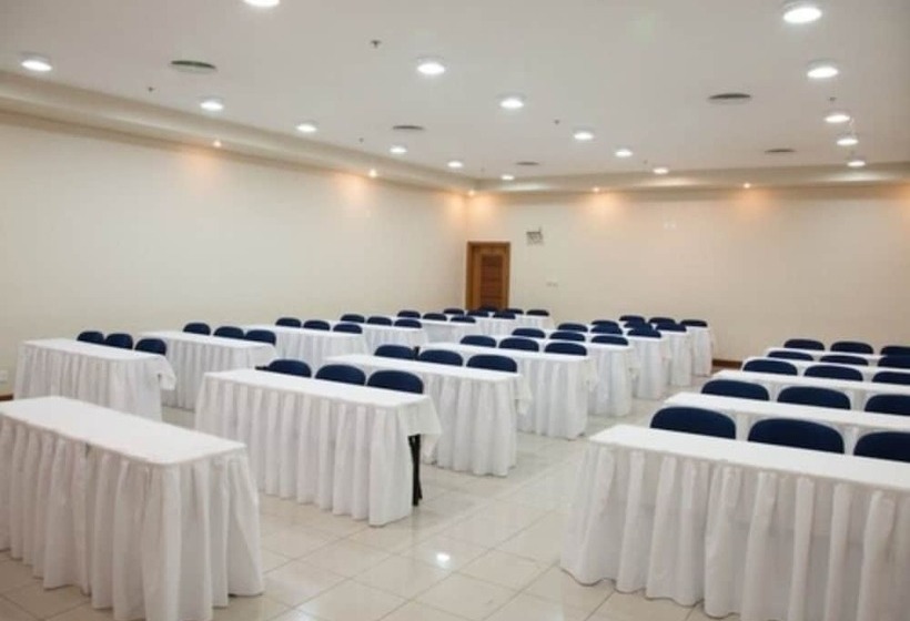 Tri Hotel Executive Caxias