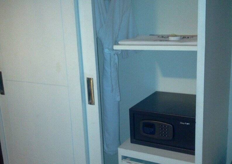 هتل United 21 Citymark   Gurgaon