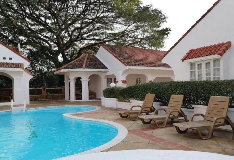 בית מלון כפרי Villa Centro Hua Hin