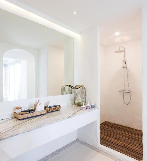 Villa Nalinnadda Petite Hotel & Spa, Adults Only   Sha Extra Plus