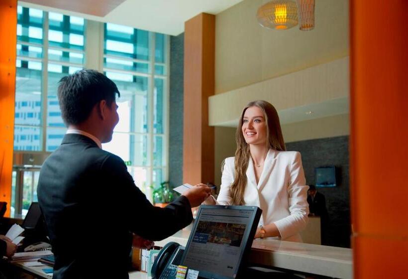 هتل Yas Island Rotana Abu Dhabi