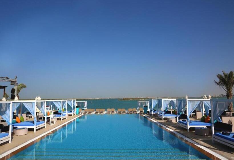 هتل Yas Island Rotana Abu Dhabi