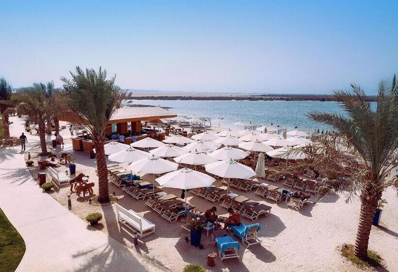 هتل Yas Island Rotana Abu Dhabi