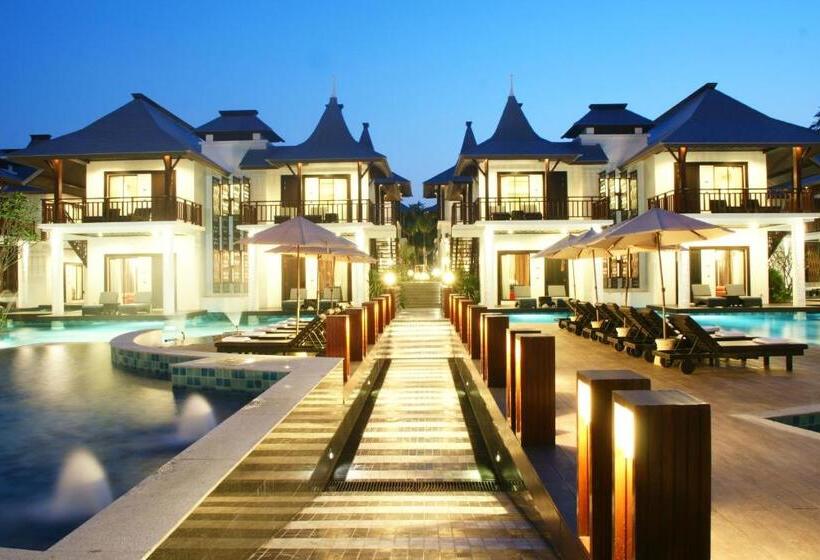 هتل Z Through By The Zign