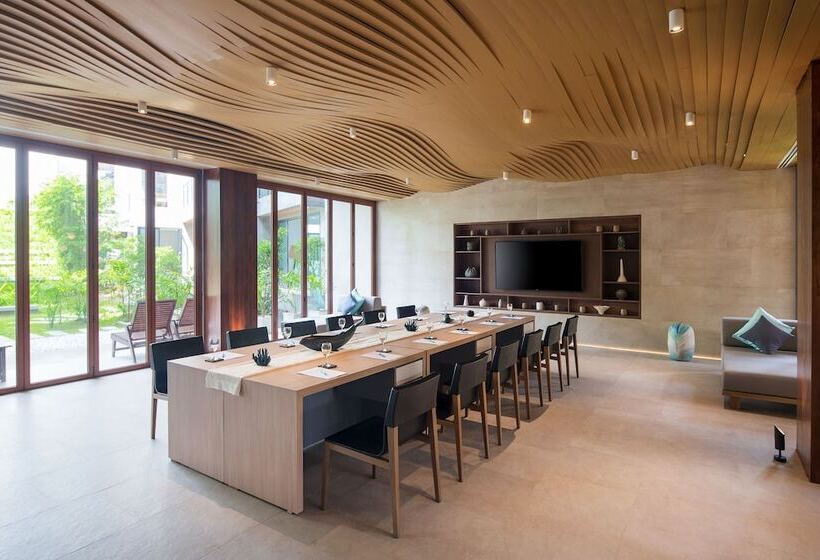 Idyllic Concept Resort