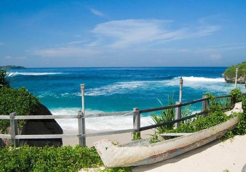Lembongan Island Beach Villas