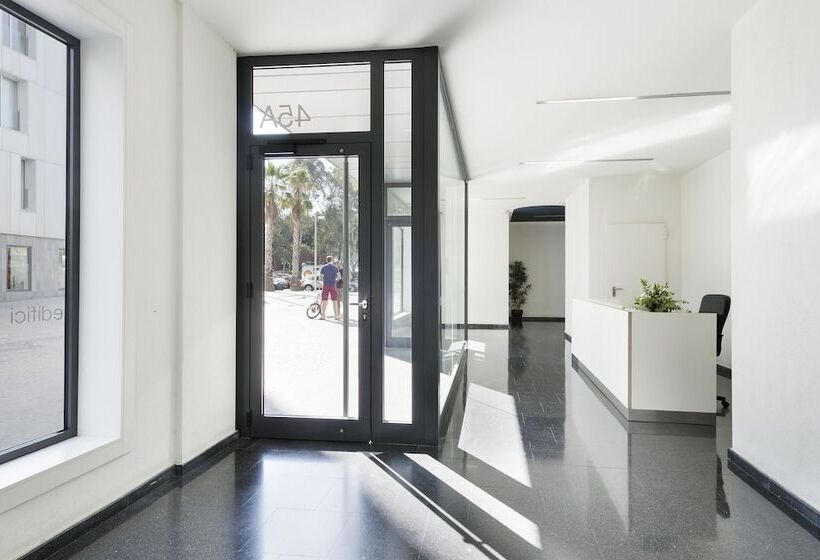 Lugaris Beach Apartments