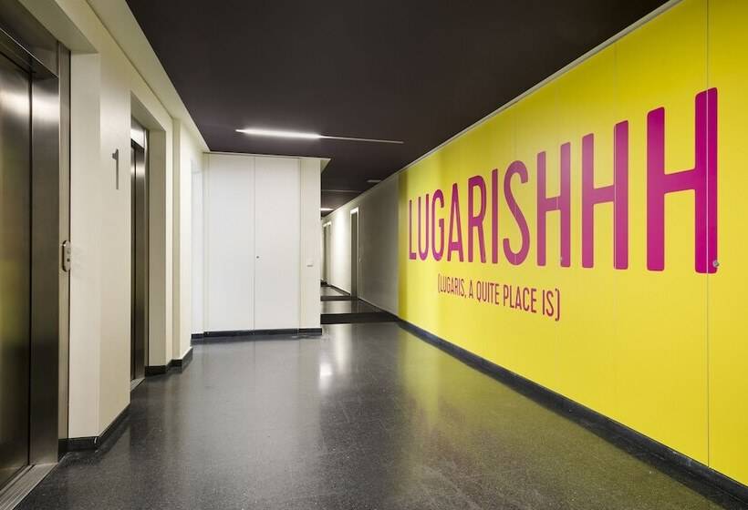 Lugaris Beach Apartments