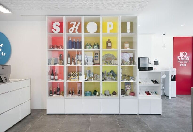 Lugaris Beach Apartments