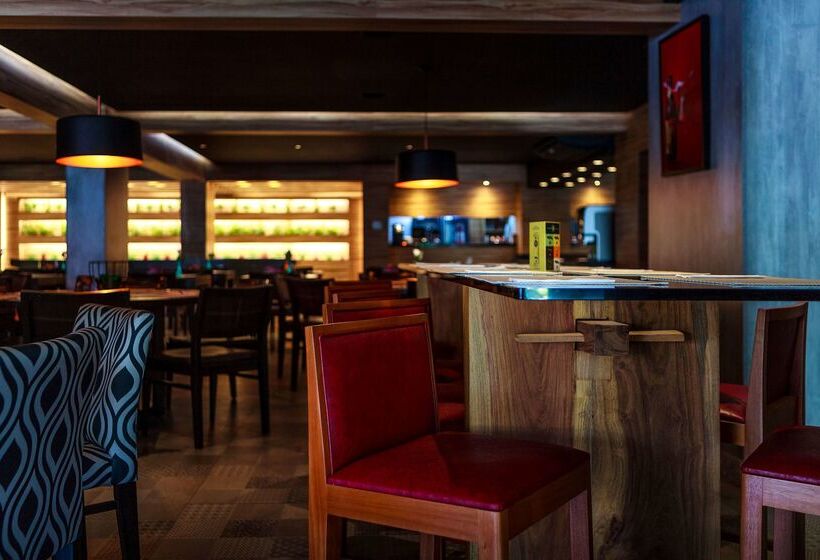 Ramada Hotel & Suites Lagoa Santa By Wyndham