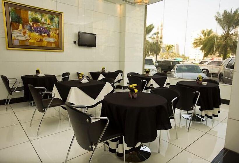 Rayan Hotel Corniche