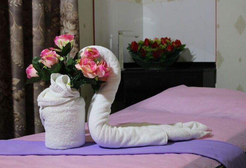 Signature Hotel Apartments And Spa