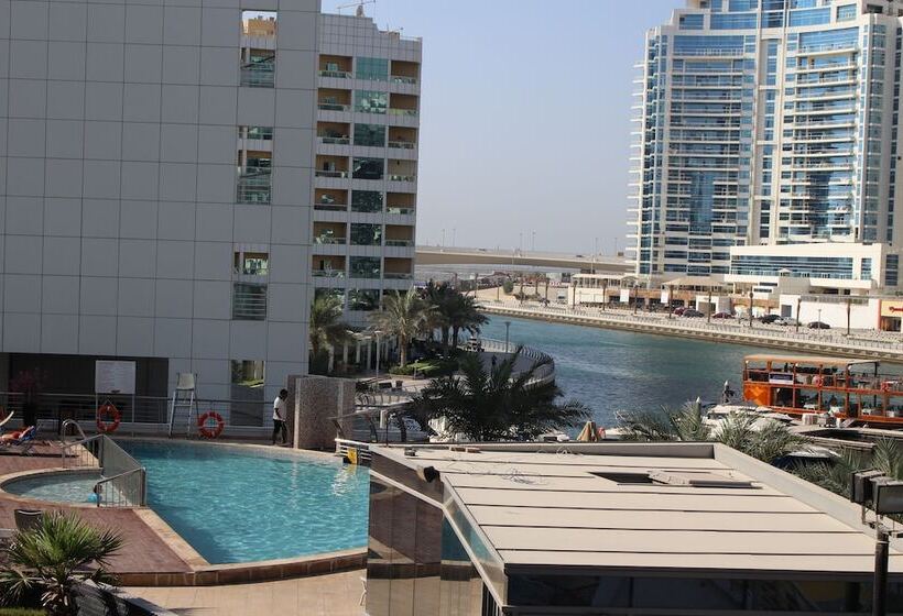 Signature Hotel Apartments And Spa