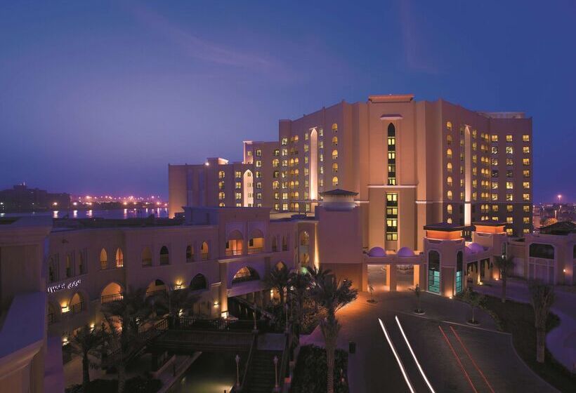 Traders Hotel, Abu Dhabi