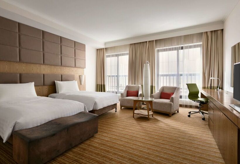 Traders Hotel, Abu Dhabi