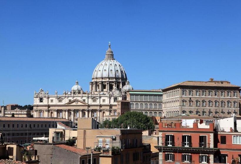 Trianon Borgo Pio Apart