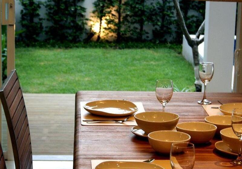 Two Villas Holiday Phuket: Oxygen Bang Tao Beach