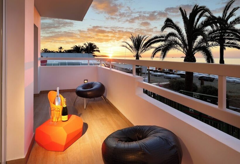 Ushuaïa Ibiza Beach Hotel - Adults Only