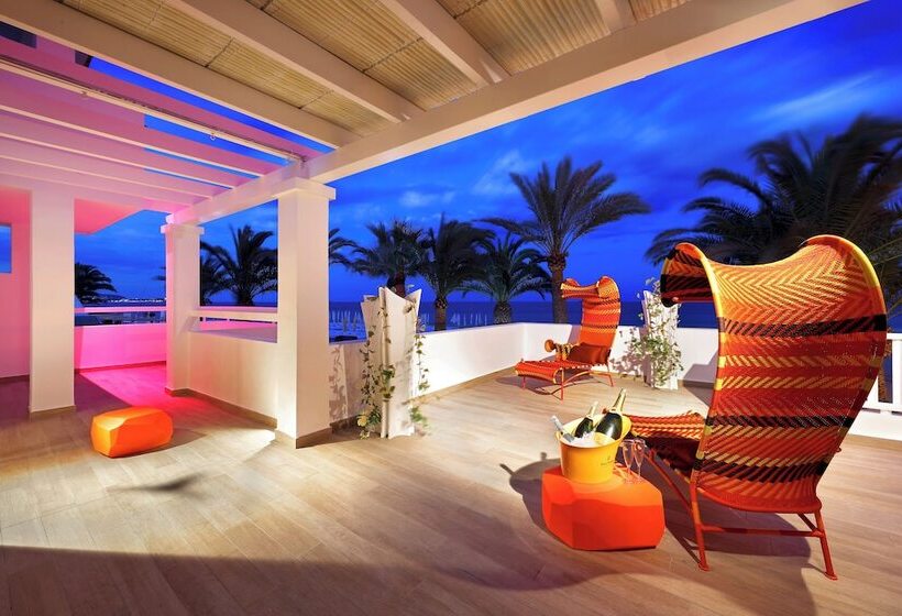 Ushuaïa Ibiza Beach Hotel - Adults Only
