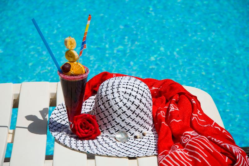 Aparthotel Esquinzo y Monte del Mar