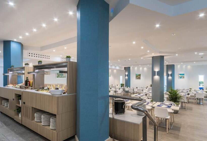 Aparthotel Esquinzo y Monte del Mar