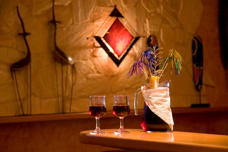 Aparthotel Esquinzo y Monte del Mar