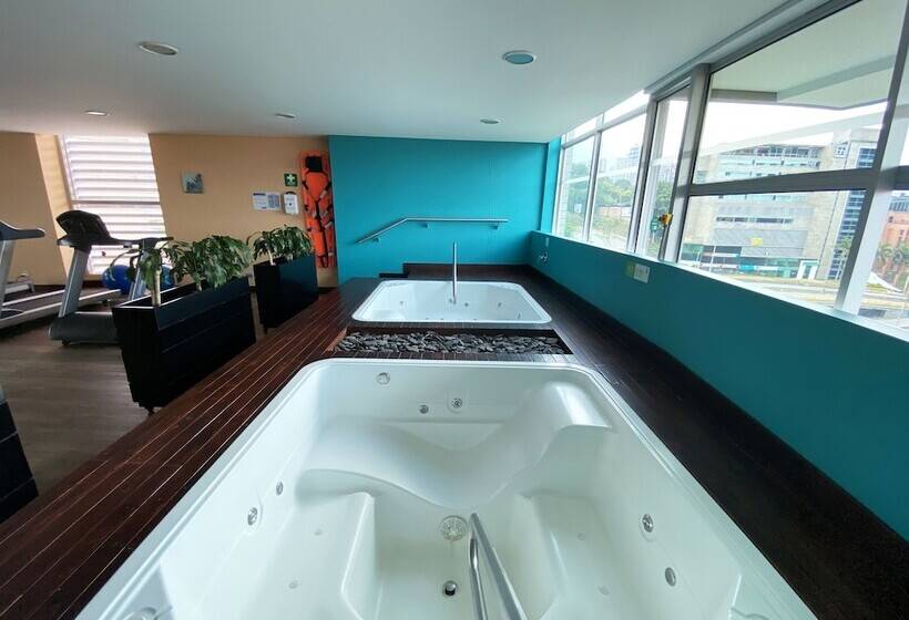 Estelar Apartamentos Medellin