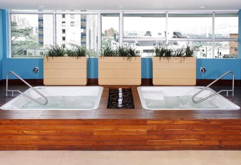 Estelar Apartamentos Medellin