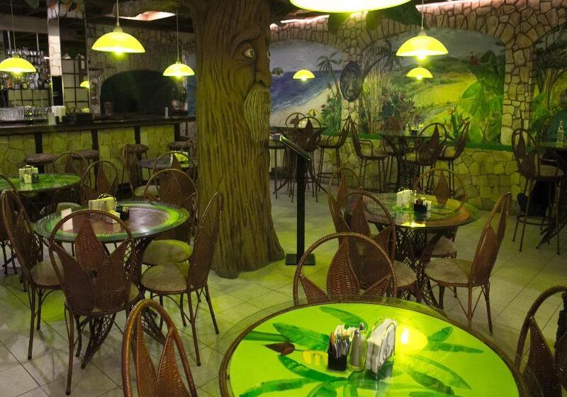 فندق Adventure Inn