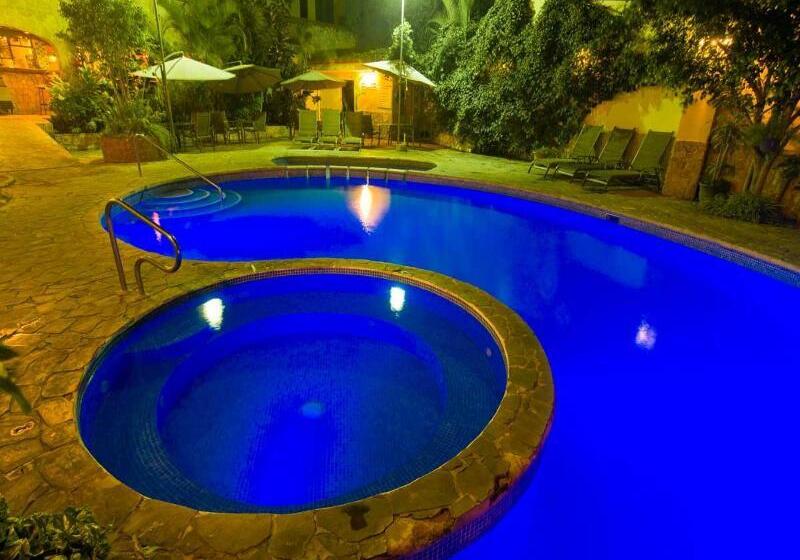 فندق Adventure Inn