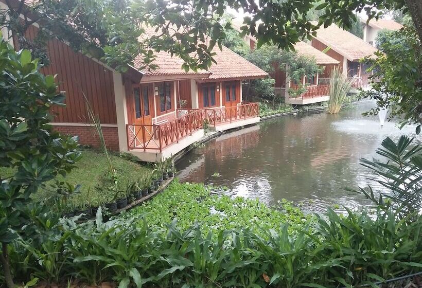 Ahadiat Hotel & Bungalow