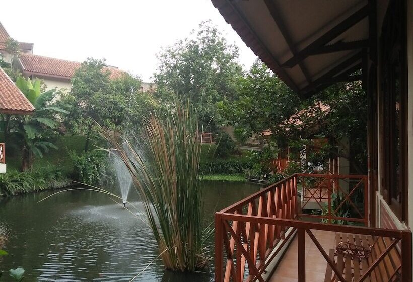 Ahadiat Hotel & Bungalow