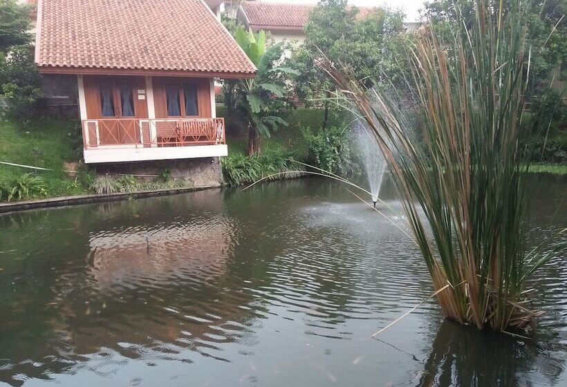 Ahadiat Hotel & Bungalow