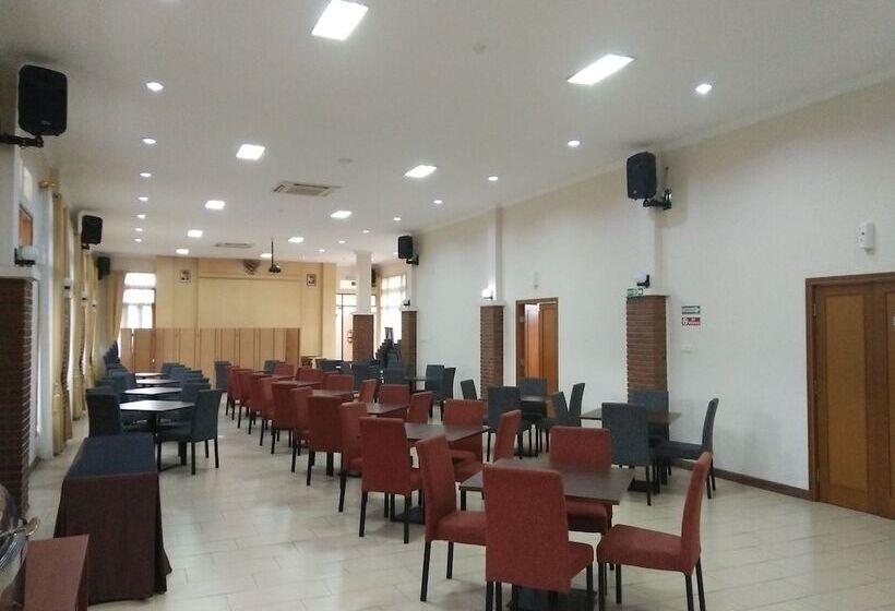 Ahadiat Hotel & Bungalow