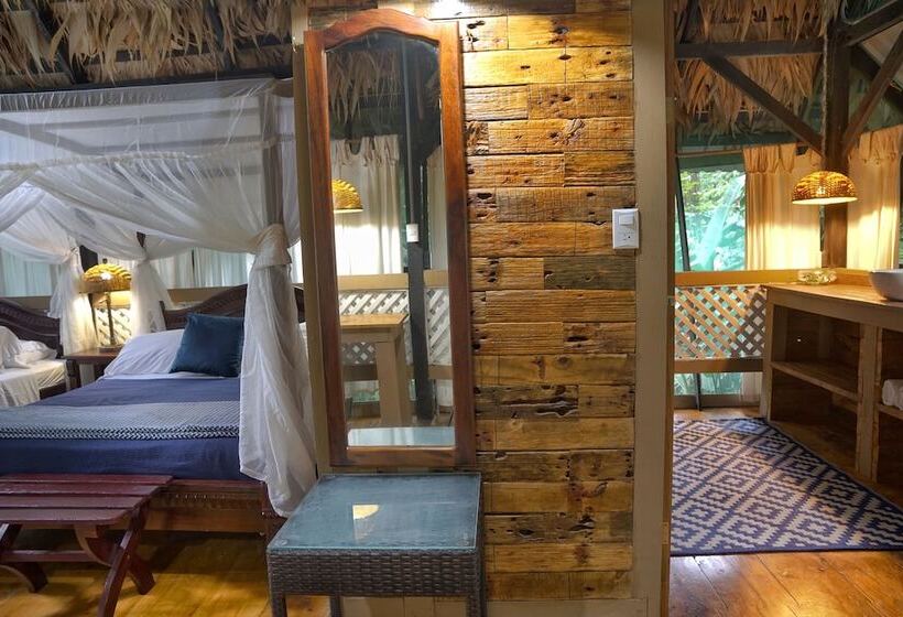 Отель Almonds & Corals Boutique