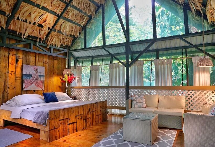 Отель Almonds & Corals Boutique