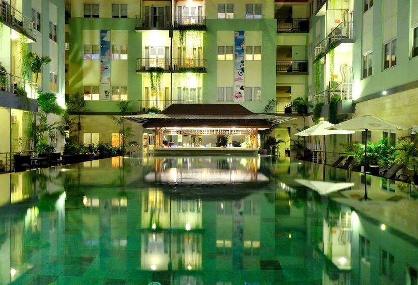 Harris Hotel & Residences Riverview Kuta, Bali