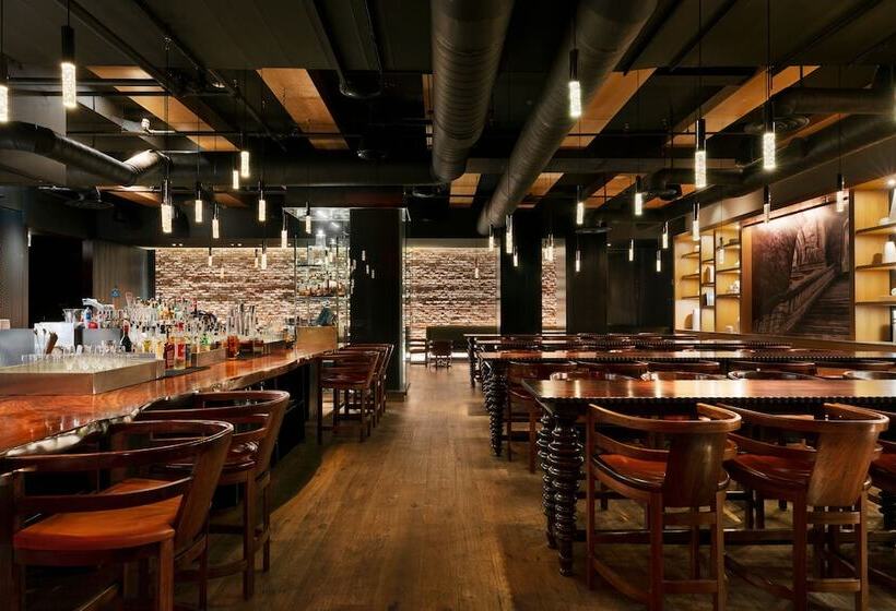 هتل Andaz 5th Avenue, By Hyatt